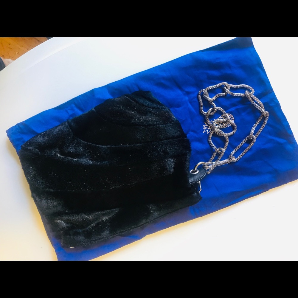 MCM | RARE Brand New Midnight Clutch w Silver - Picture 4 of 6